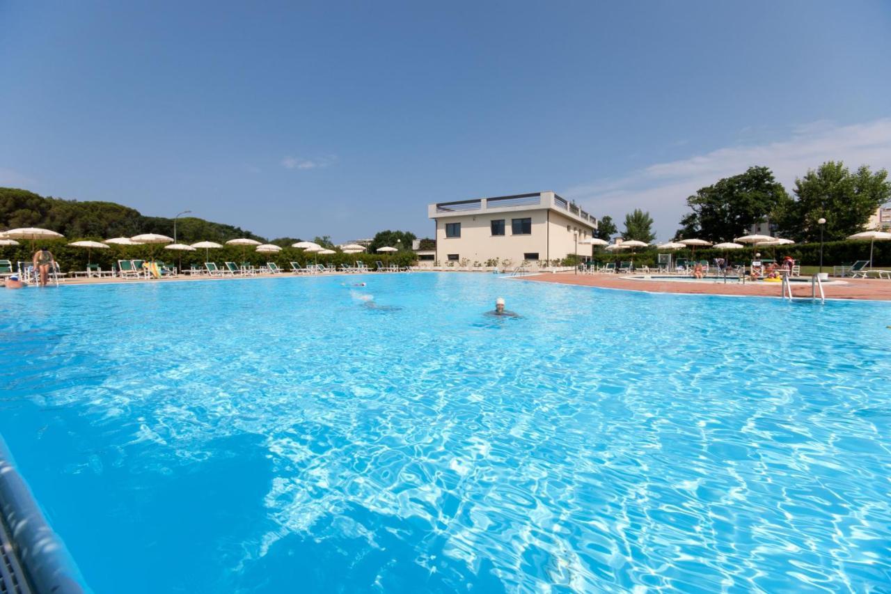 산빈첸초 Le Residenze Di Santa Costanza - Mirto/Corbezzolo 아파트 호텔 외부 사진